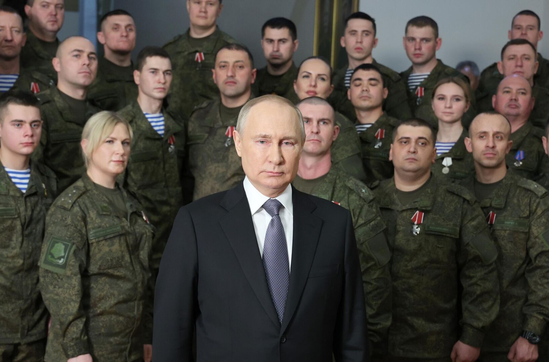 Яд, Оправдания и Извинения: Новогодняя Речь Путина
